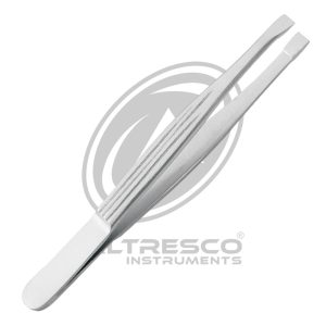 eyebrow tweezers