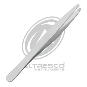 eyebrow tweezers