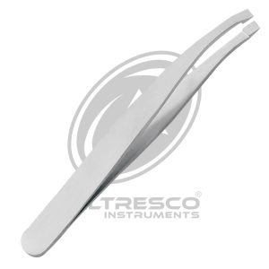 eyebrow tweezers